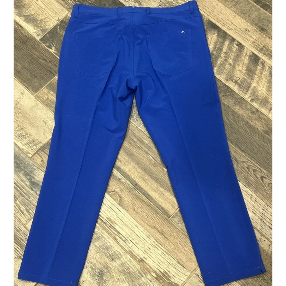 J Lindeberg Men's Slim Fit 5 Pocket Flat Front Golf Ankle Pants Royal Blue 35x28